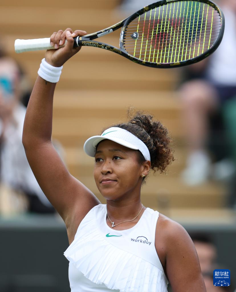 开云手机入口-反败为胜引发热议！，大坂直美在G2比赛中晋级下一阶段赛场气氛高涨-开云手机入口